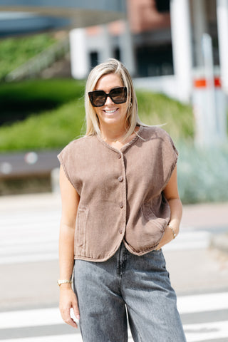 Sleeveless Jacket LUCIA - Brown