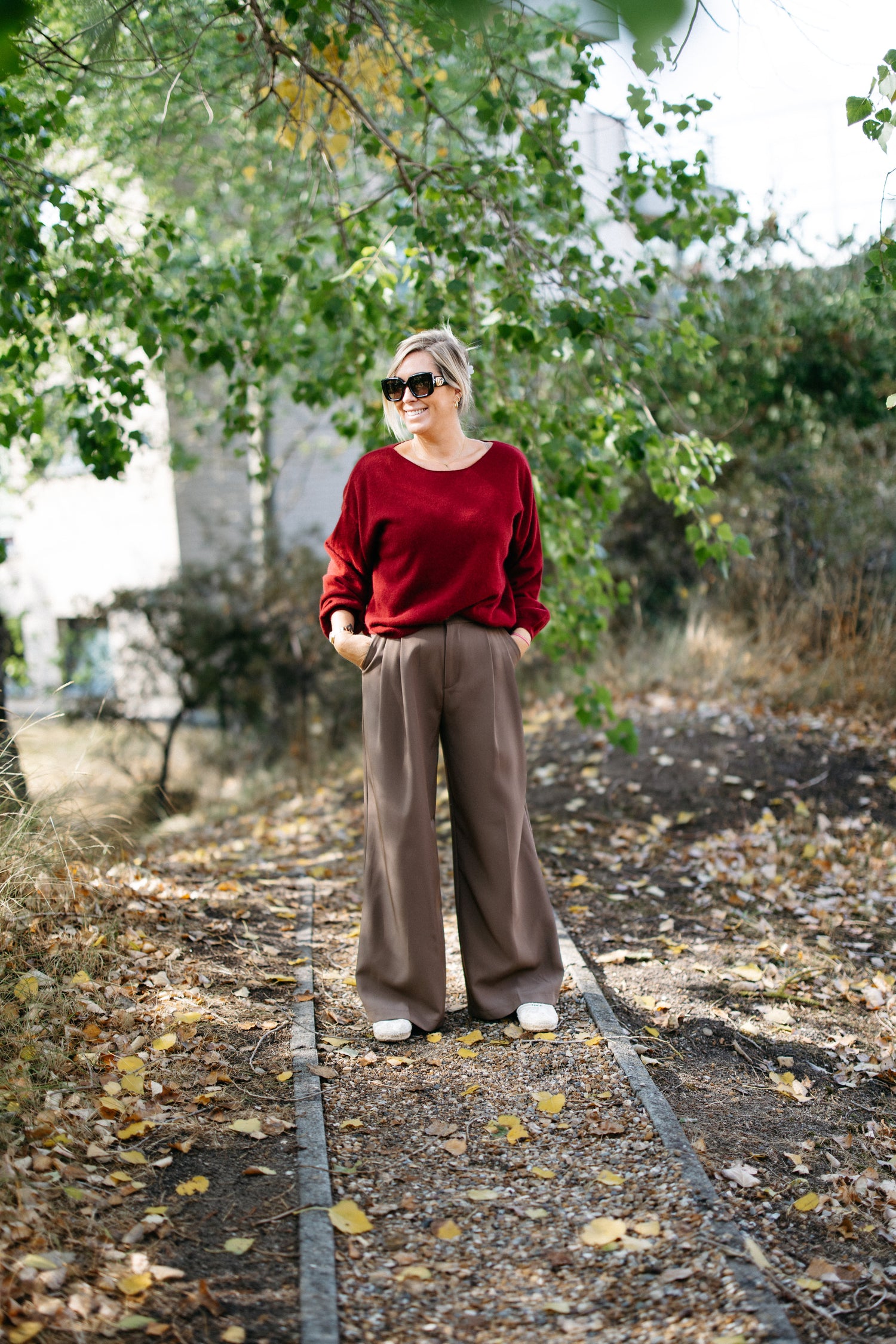 LIZA Sweater - Wine Red