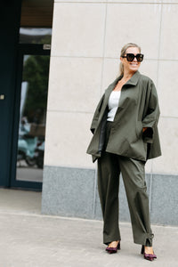 CLAIRE Short Trenchcoat - Kaki