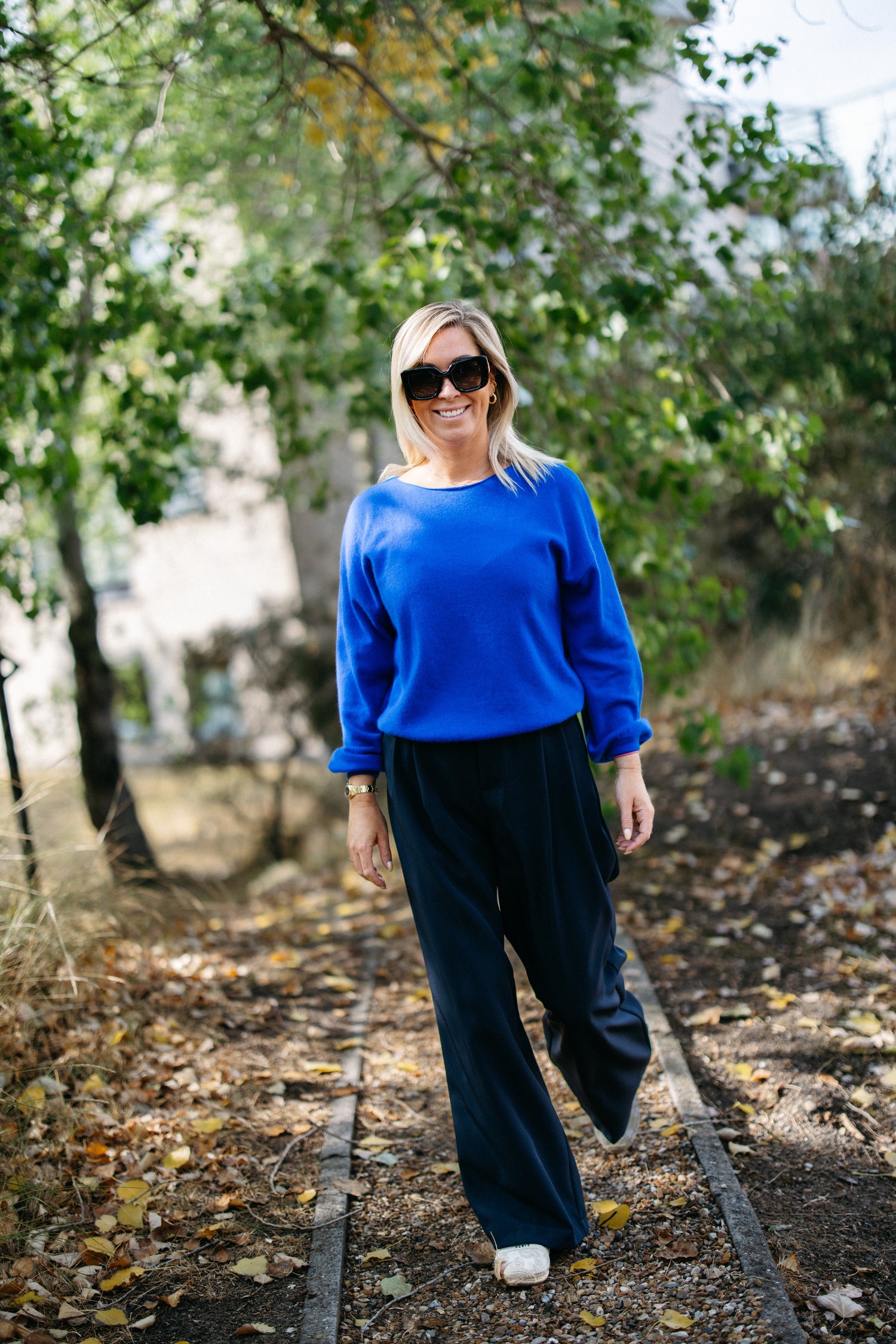 LIZA Sweater - Royal Blue
