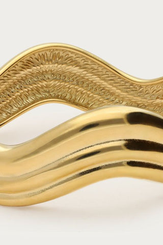 MY -  Chunky bangle met swirl