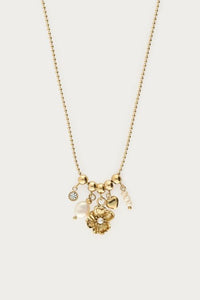 MY-Ketting met ranonkel bloem en zoetwaterparels