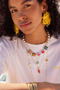 MY-Tropical ketting met imitatieparels en vierkante bloemen