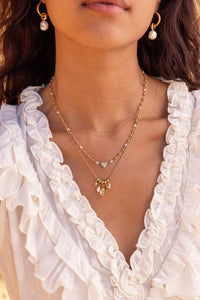 MY-Ketting met ranonkel bloem en zoetwaterparels
