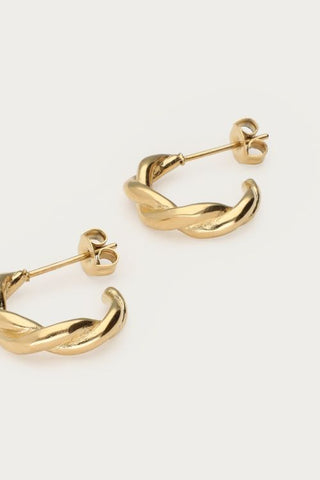 MY - Oorringen gedraaid